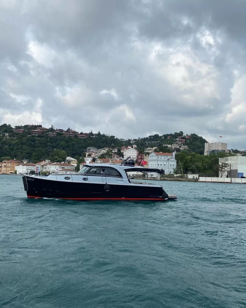 Boğazda Kahvaltı