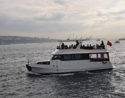 Boğazda Doğum Günü